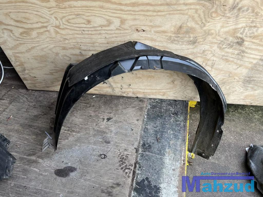 MITSUBISHI OUTLANDER PHEV Links voor modderkuip wielkuip 201, Info@mitsubishi-motors.com, Gebruikt, Voor, Mitsubishi Motors Corporation