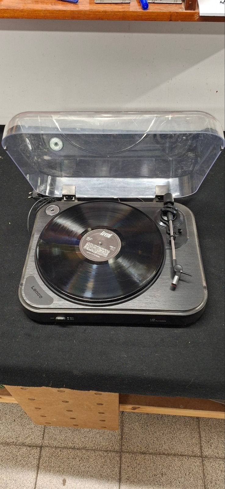 L'encontre L84 platenspeler, Audio, Tv en Foto, Ophalen of Verzenden, Platenspeler