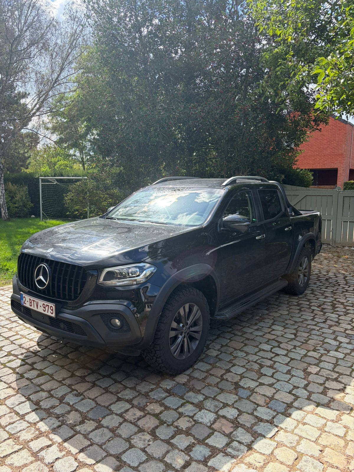 Mercedes-Benz X250d 4Matic Progressive met blikschade, Autos, Mercedes-Benz, Achat, 207 g/km, Noir, Automatique
