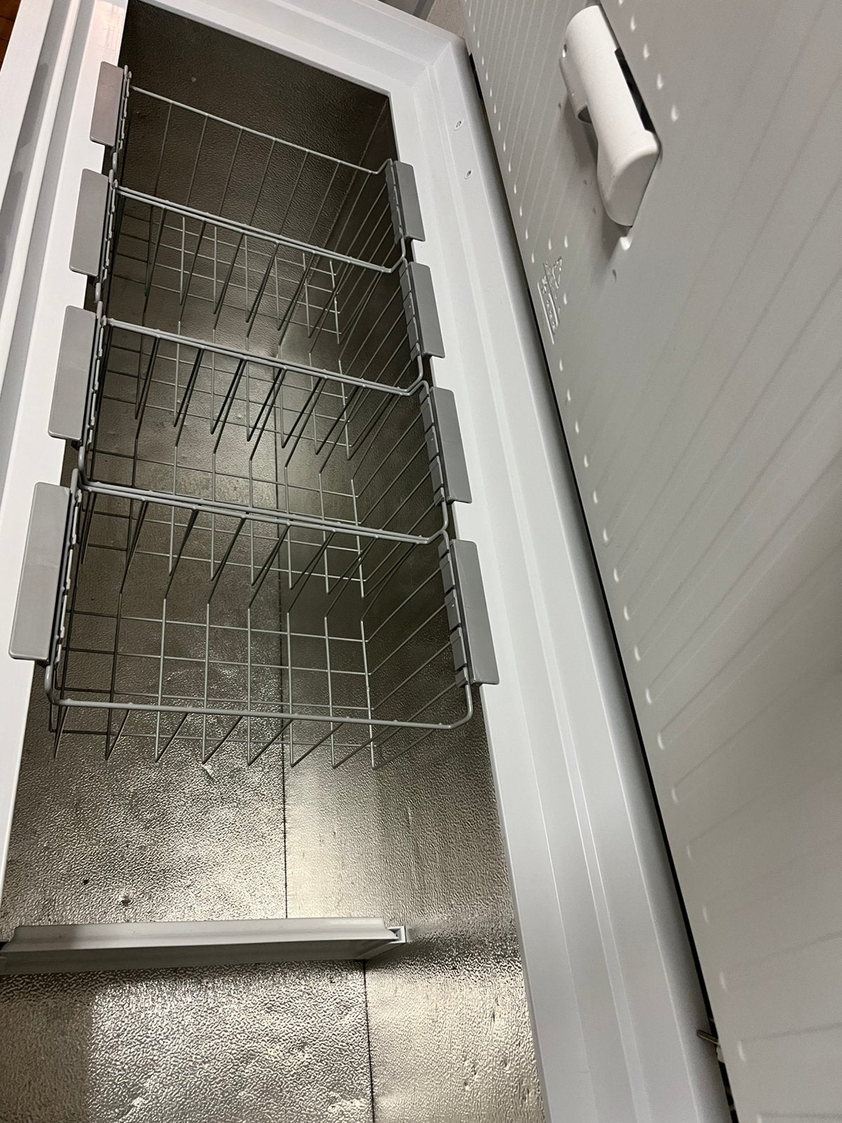 Grote AEG Arctis Diepvrieskist (327L) – LowFrost + 3 Korven, Vrieskist, Gebruikt, Energieklasse A of zuiniger, Vrijstaand