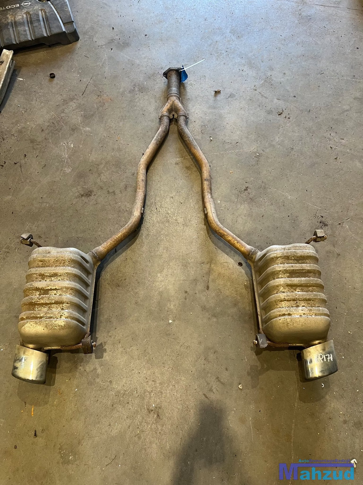 MERCEDES SLK R171 1.8 uitlaat einddemper 2005-2011, Gebruikt, Mercedes-Benz AG, Mercedes-Benz, Mercedesstrasse 120
70372  Stuttgart, DE