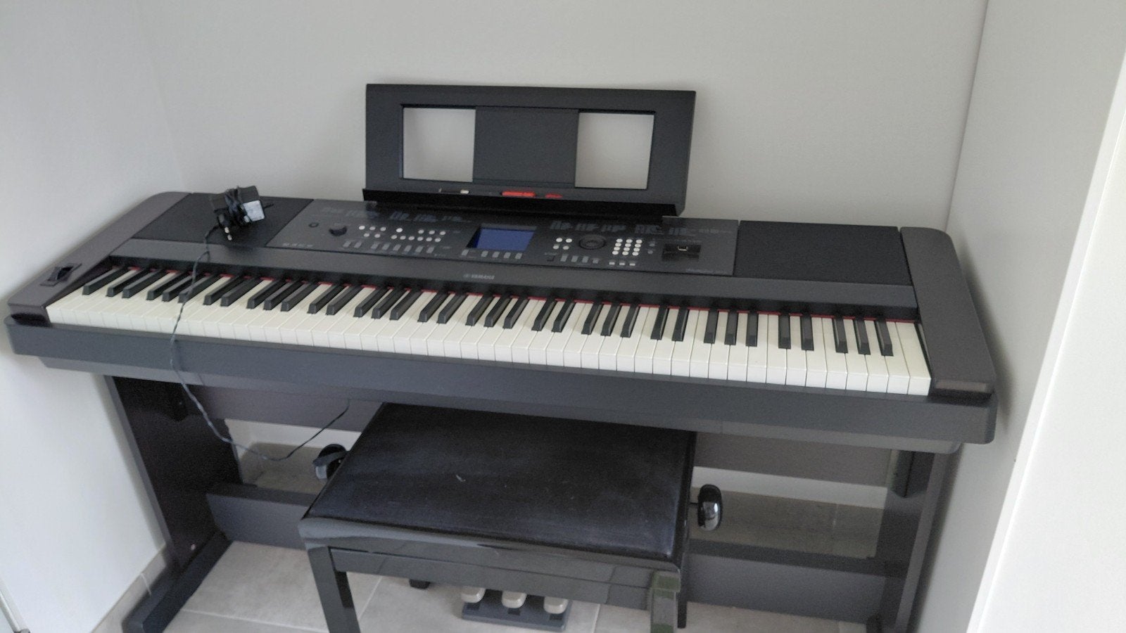 PIANO YAMAHA DGX 650, Ophalen, Piano