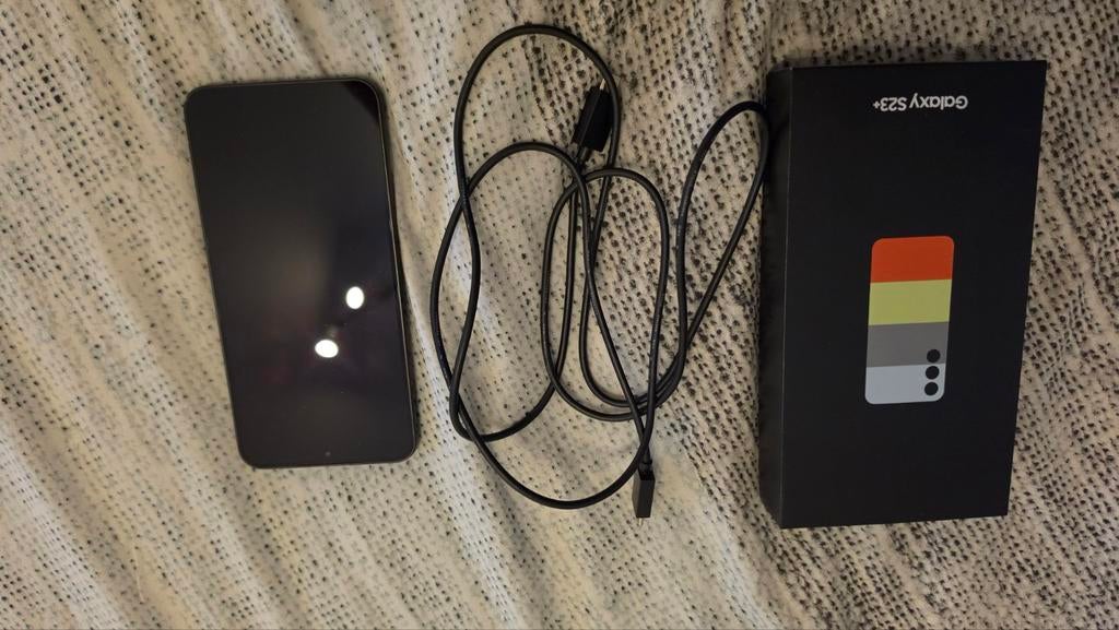 Samsung Galaxy S23+, Enlèvement