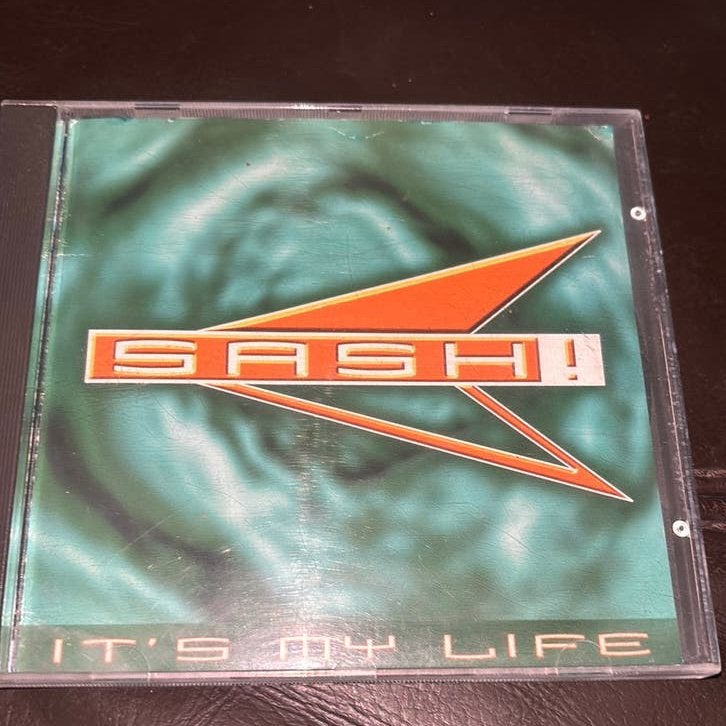 VRIJ GOEDE CONDITIE CD SASH / IT’S MY LIFE !, Ophalen of Verzenden, Gebruikt