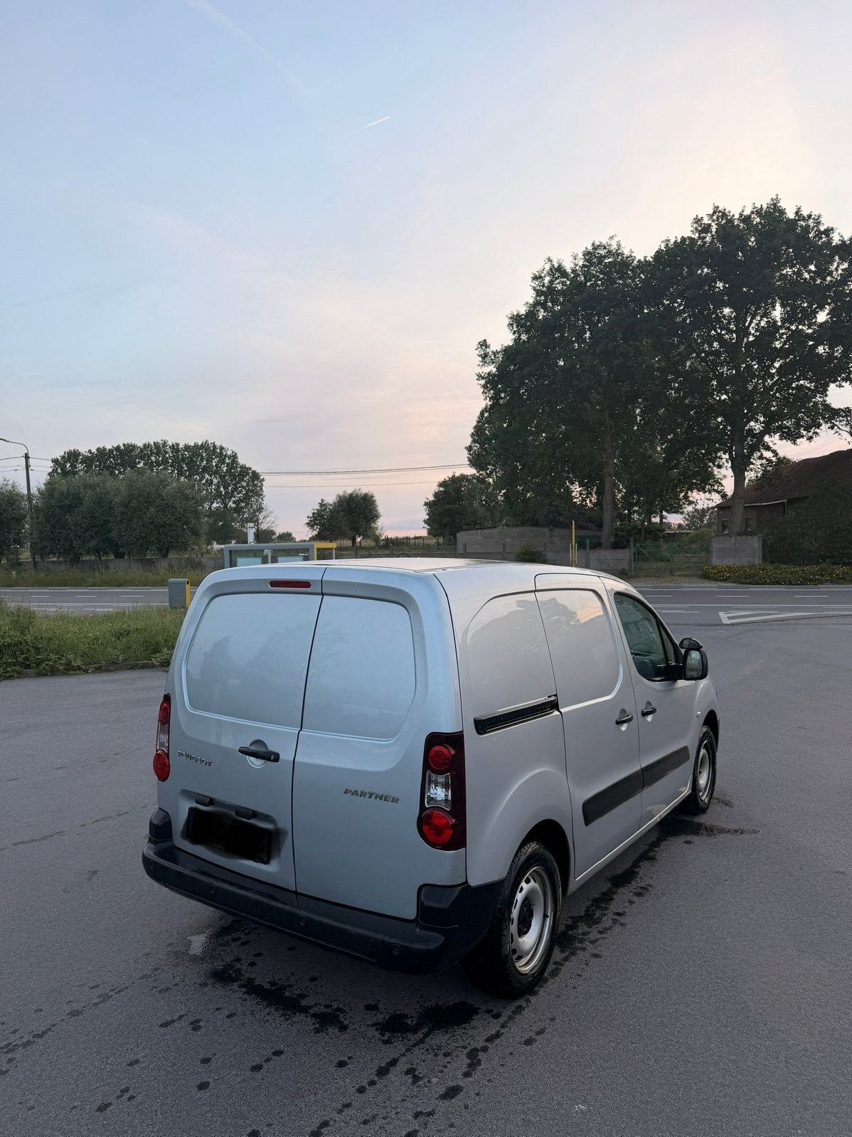 Peugeot partner 2017 ( camionnette, utilitaire ), Autos, Bluetooth, Argent ou Gris, Achat, Euro 6