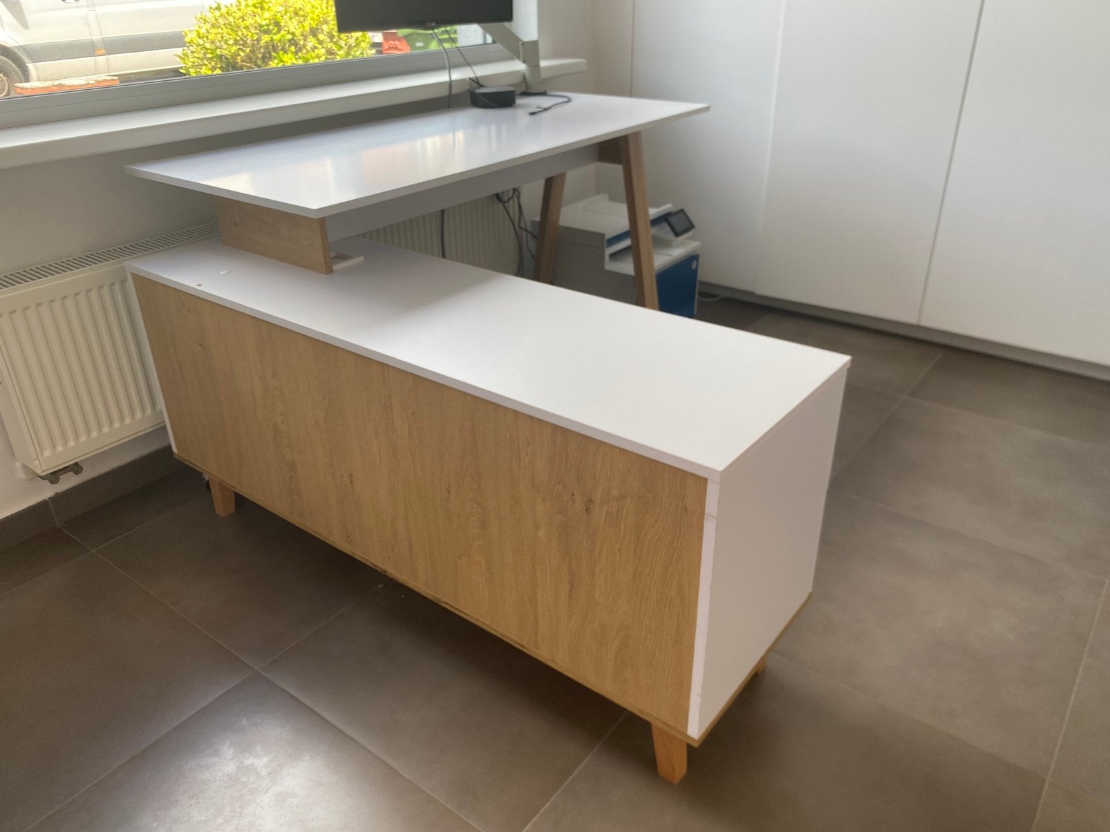 Bureau, Huis en Inrichting, Ophalen, Opbergruimte, Zo goed als nieuw, Hoekbureau