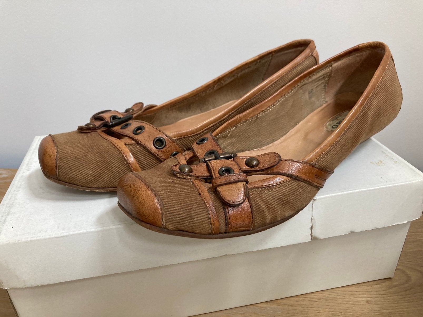 Damesschoenen. Maat 40., Kleding | Dames, Schoenen, Ophalen of Verzenden, Zo goed als nieuw, Schoenen met lage hakken