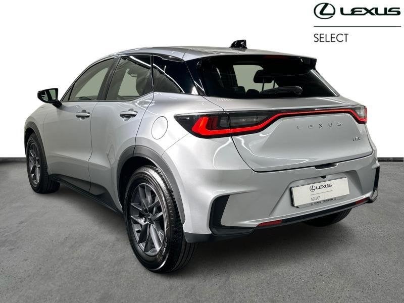 Lexus LBX 136hp HEV Base | carplay | camera, Autos, Lexus, Argent ou Gris, Euro 6, LBX, 67 kW