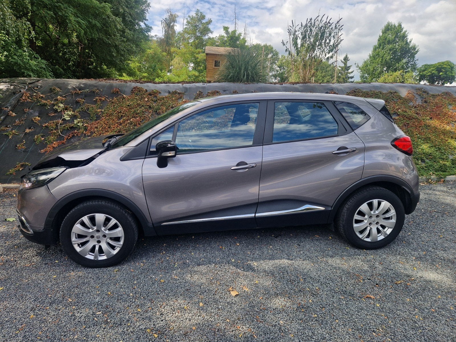Renault Captur 0.9 essence BJ 2016 avec dommages, Autos, Renault, Argent ou Gris, Achat, Euro 6, Entreprise