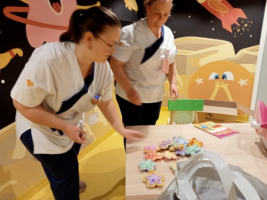 wij maken gratis en geven gratis aan goede doelen, Hobby en Vrije tijd, Ophalen, Gebruikt