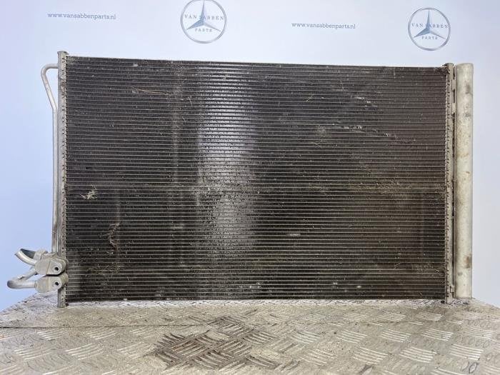 Condensateur clim d'un Mercedes Vito, Autos : Pièces & Accessoires, -, 3 mois de garantie, Utilisé, -
