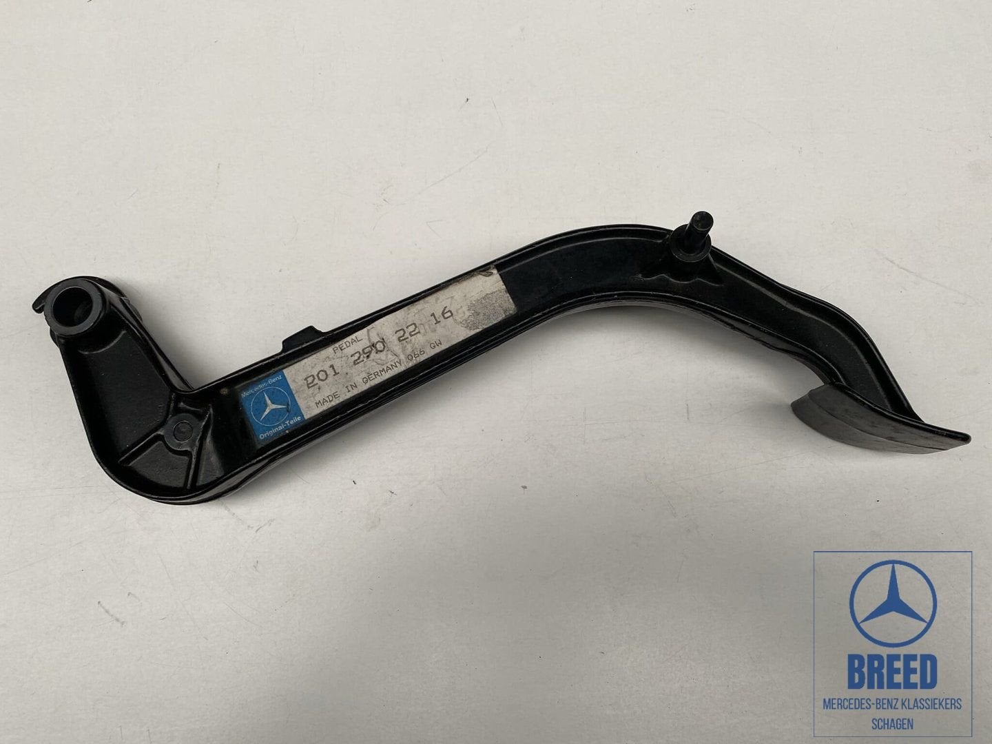 NOS koppelingspedaal voor Mercedes-Benz W124 W201, -, Nieuw, Ophalen of Verzenden, -