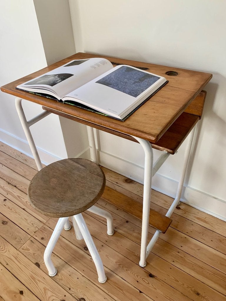 Vintage bureau, Huis en Inrichting, Ophalen, Gebruikt, Hout, Schoolbureau