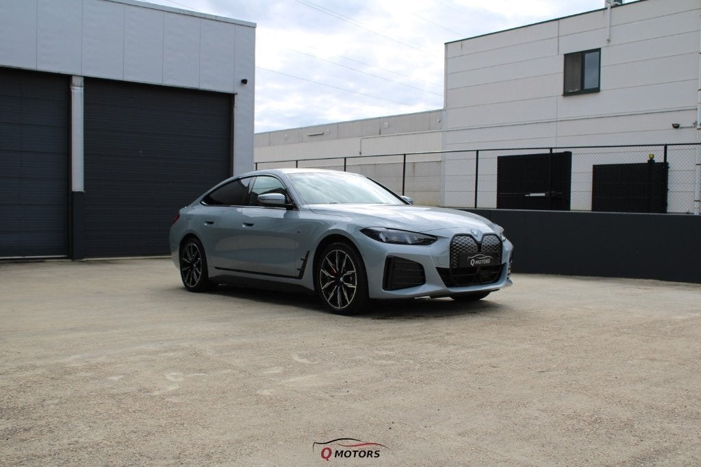 BMW i4 i Gran Coupe eDrive35 M/LED/CAMERA/CARPLAY/GARANTIE, Autos, Achat, Ordinateur de bord, Entreprise, Entretenue par le concessionnaire