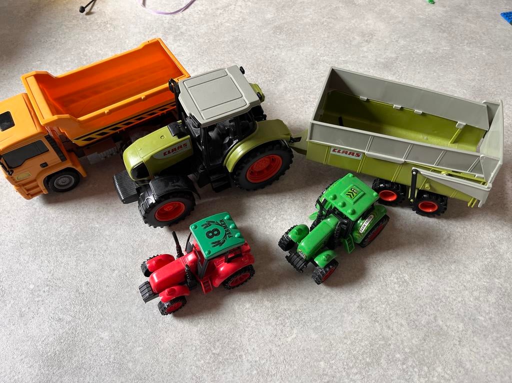 Vrachtwagen /tractor, Ophalen, Gebruikt
