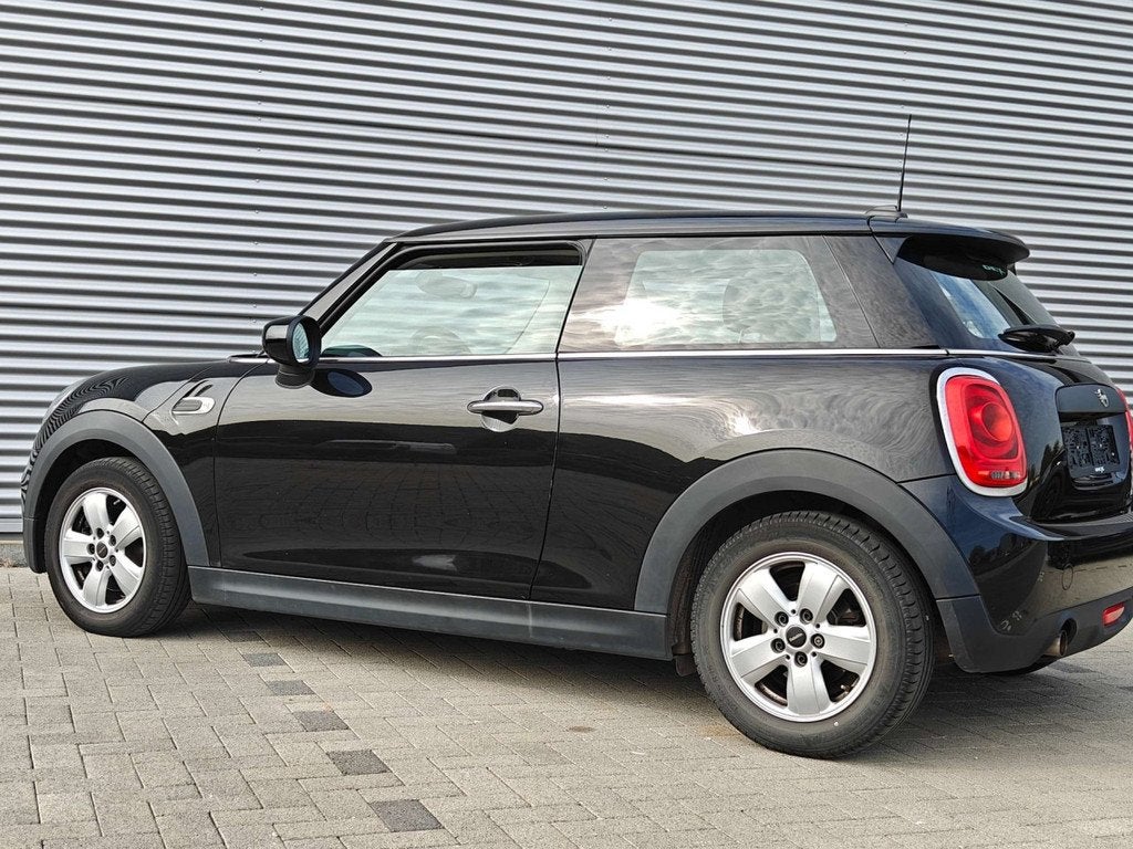 MINI One (année de construction 2019), Autos, Mini, 75 kW, Achat, Euro 6, Entreprise