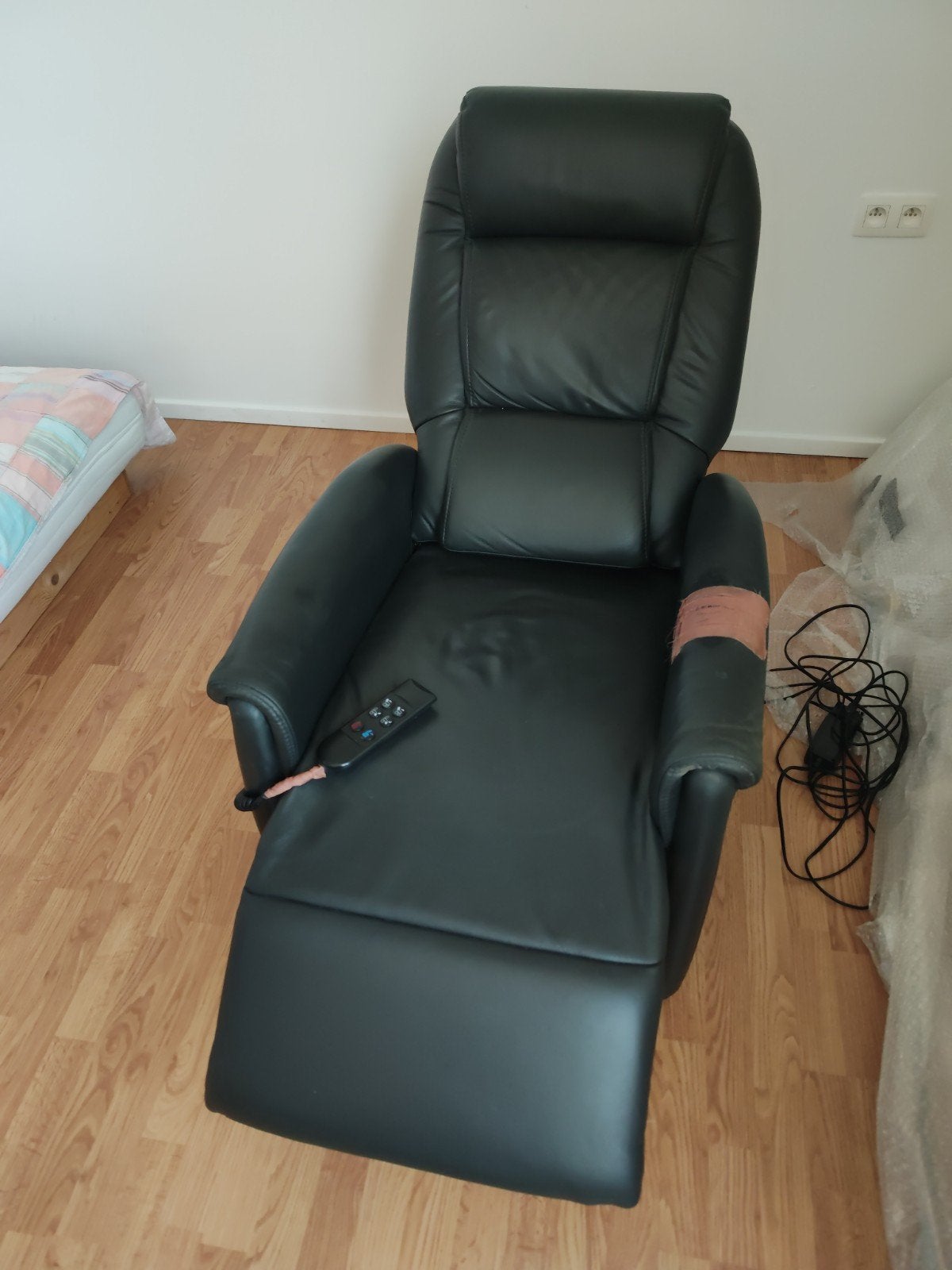 Fauteuil électrique Himolla Longso — cuir, télécommande, Maison & Meubles, Enlèvement, Cuir