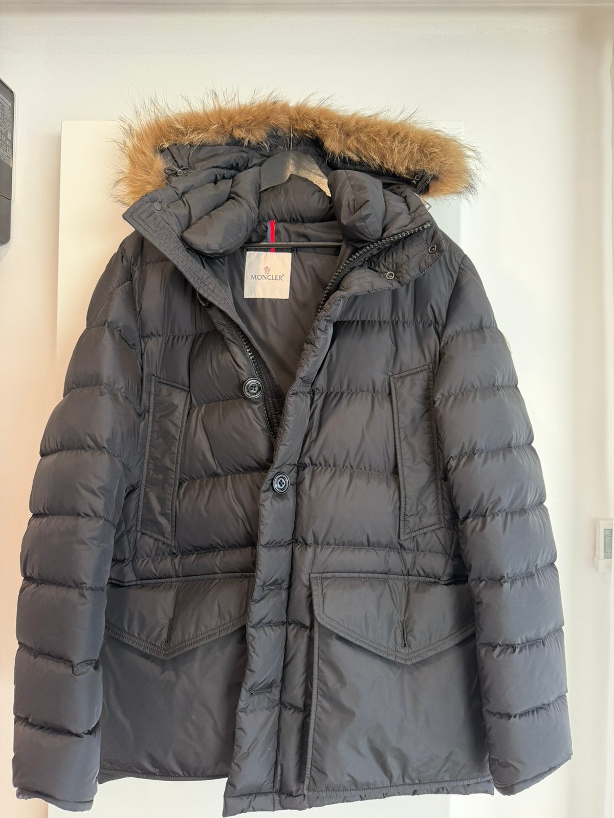 Moncler Cluny zwarte jas met capuchon — Maat 4 (XL), Kleding | Heren, Ophalen of Verzenden, Zo goed als nieuw