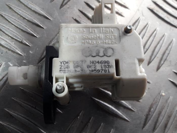 Tankklep Vergrendelingsmotor van een Audi A3, Gebruikt, -, -, -