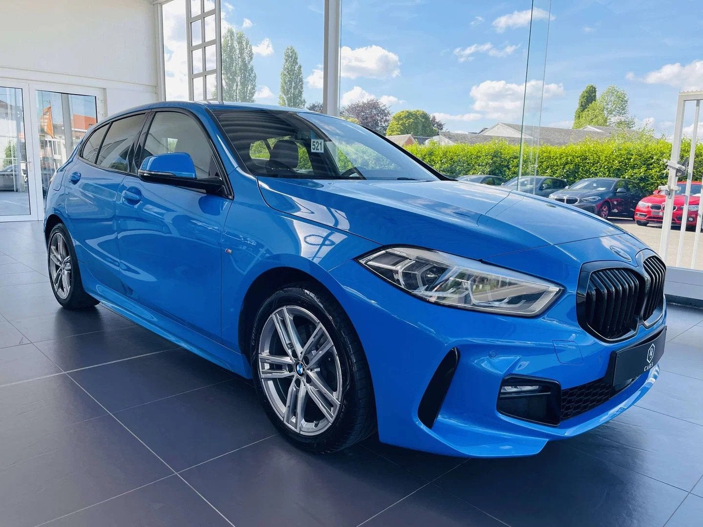 BMW 1 Serie 118 iA * GARANTIE + PACK M + LED + CUIR + GPS PR, Auto's, 1 Reeks, Gebruikt, Euro 6, Bedrijf