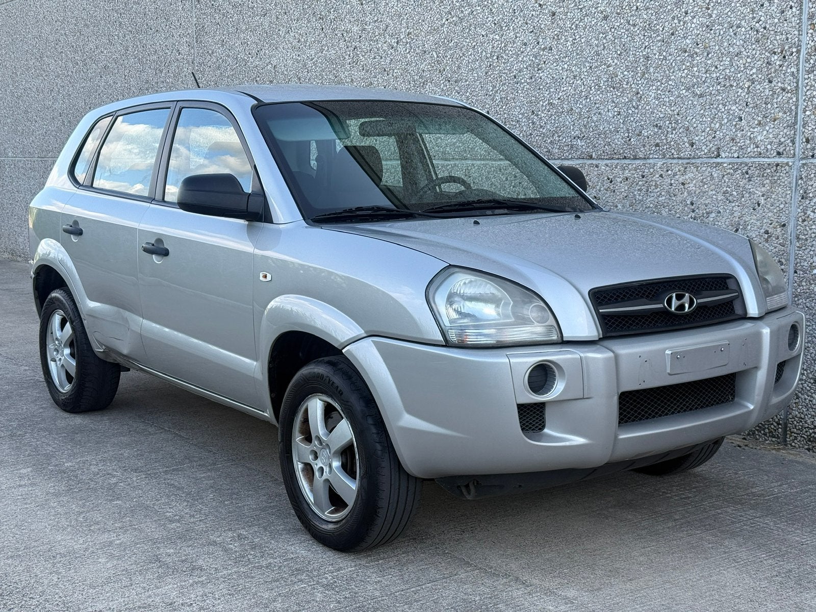 Hyundai Tucson 2.0i Cd/Radio Start rijd perfect, Autos, Achat, Entreprise, Boîte manuelle, Radio