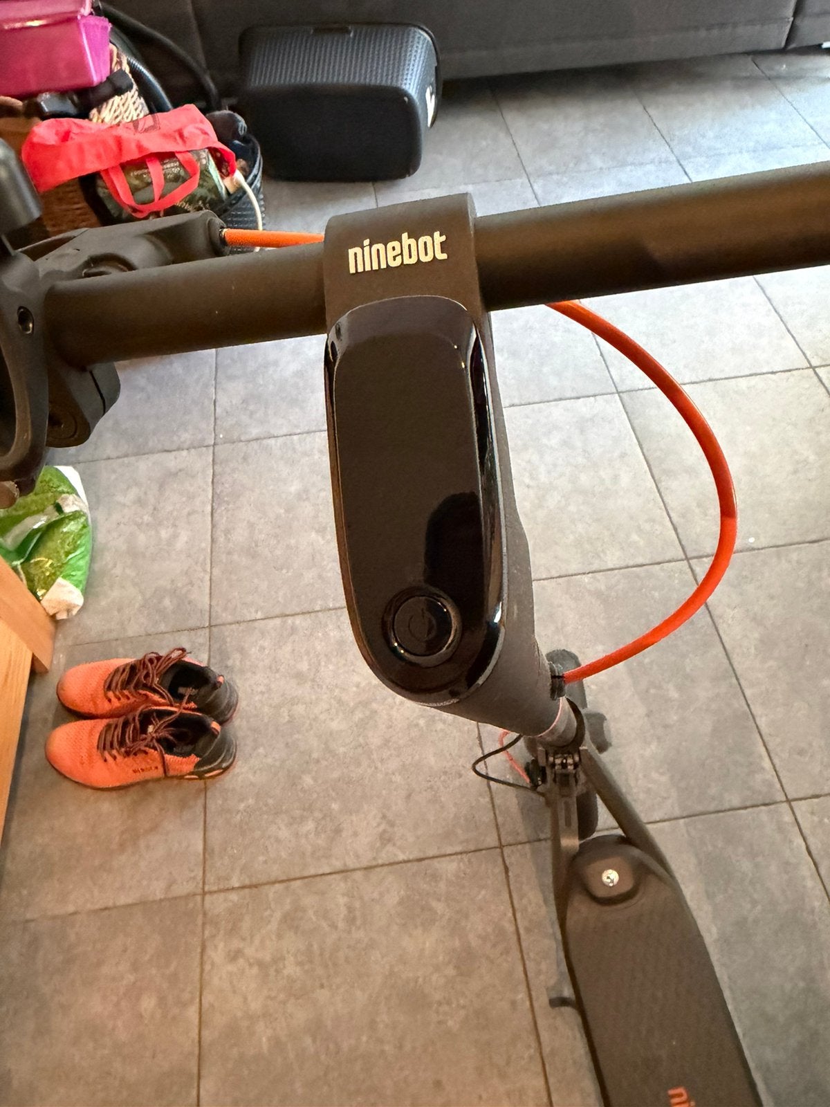 Ninebot Segway F2 Plus (Janvier 2026) + Pompe Xiaomi offerte, Enlèvement, Utilisé