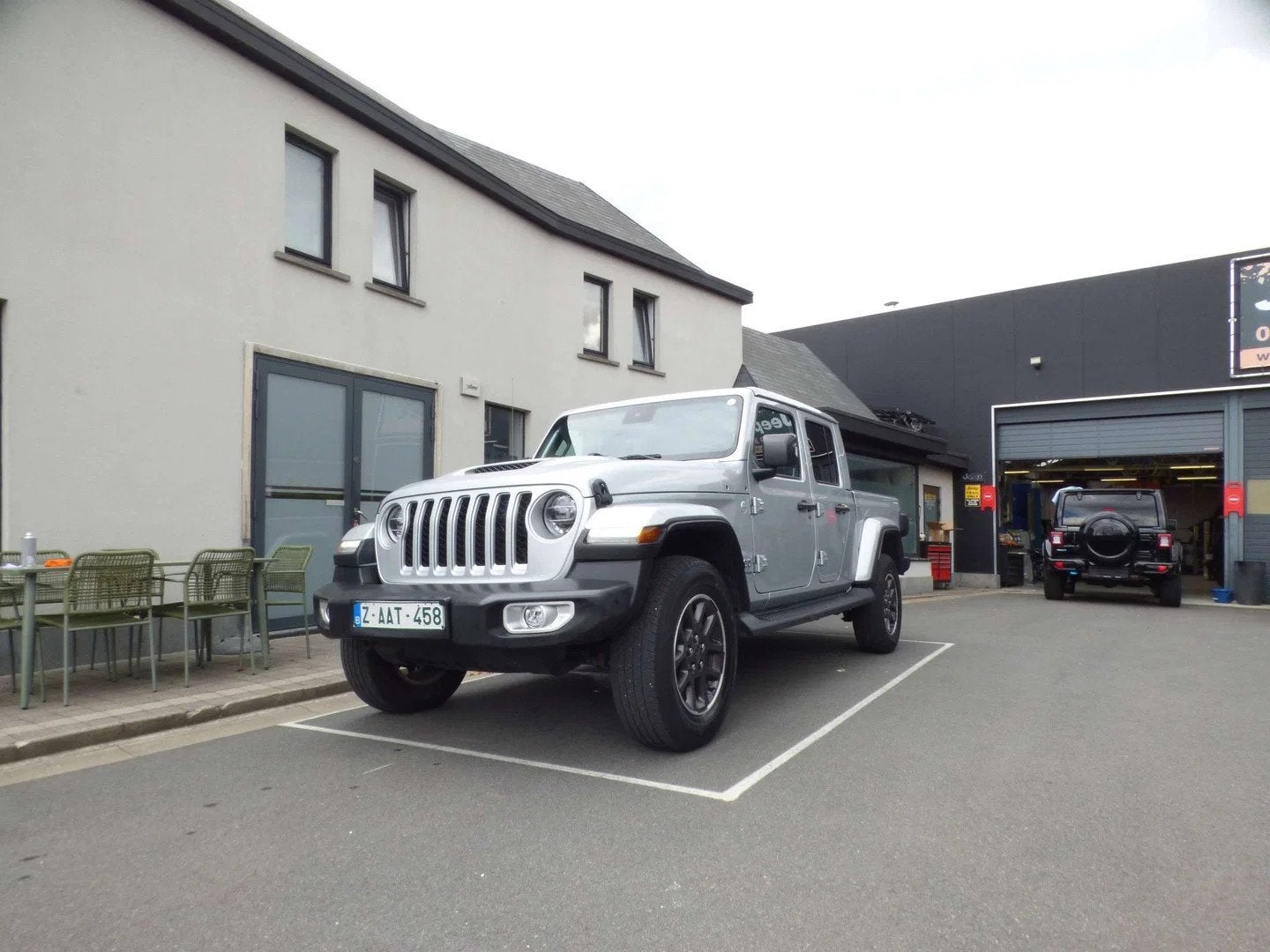 Jeep Gladiator Gladiator 3.0 V6 4WD Overland*Silver*40000km*, Auto's, Automaat, 4 deurs, Stof, Gebruikt