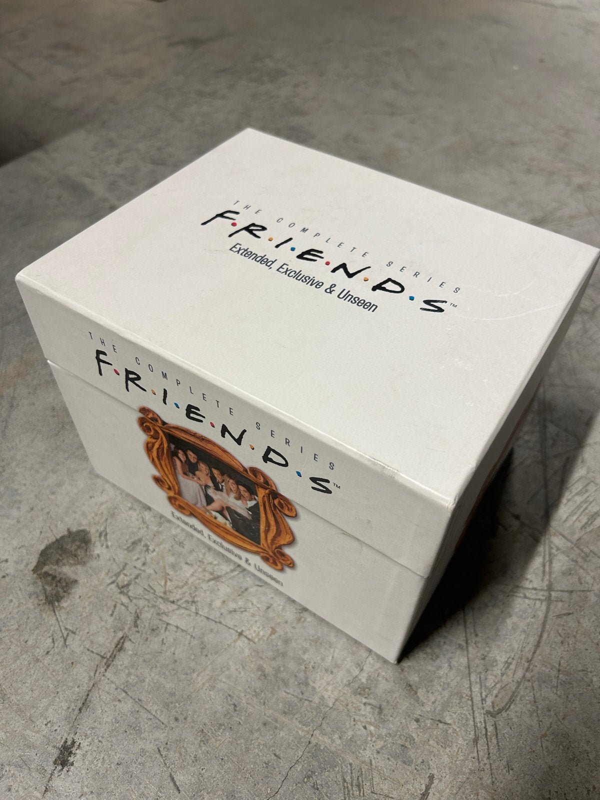 Coffret DVD Friends 10 saisons, Enlèvement ou Envoi, Comme neuf