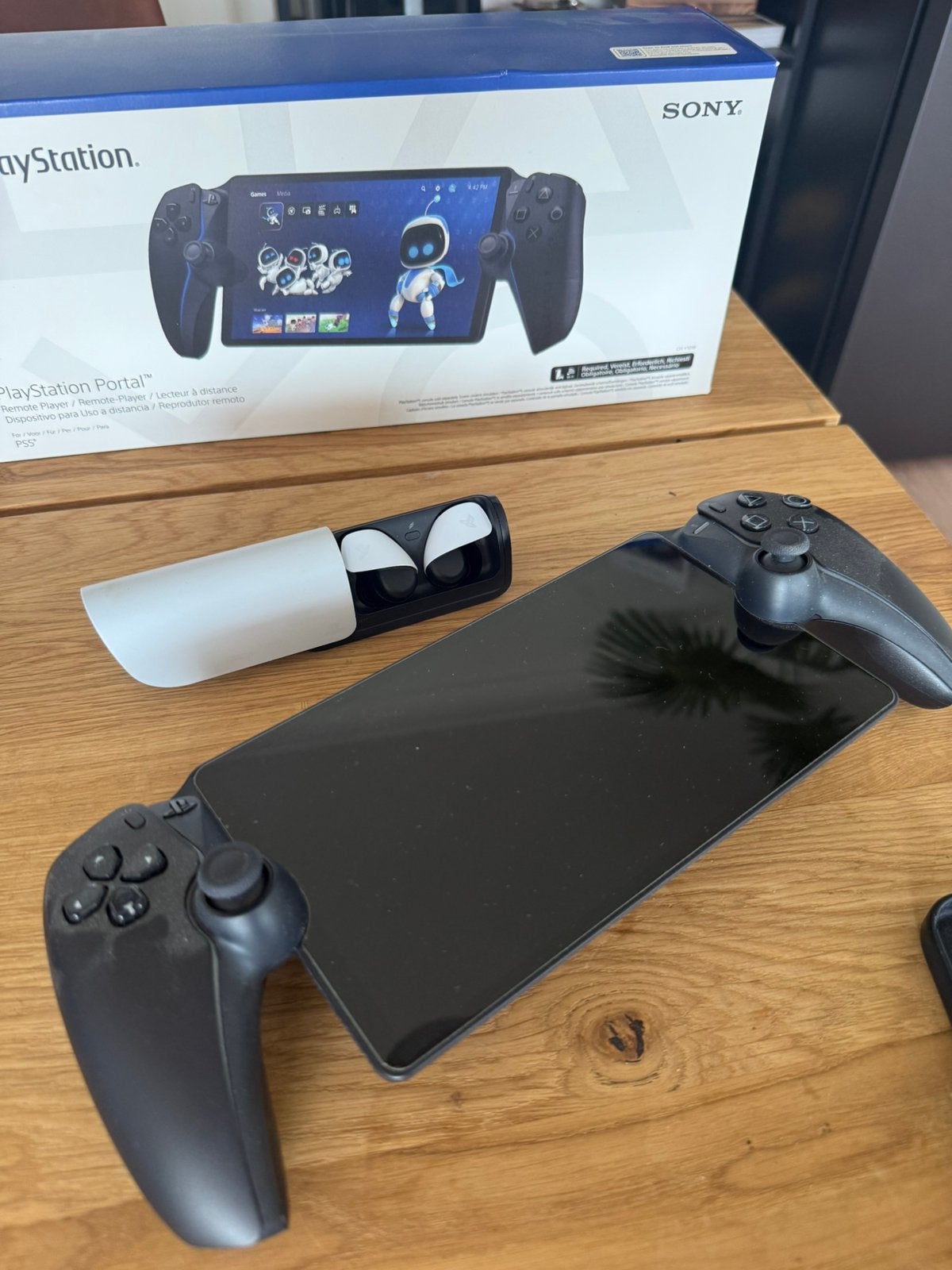Playstation portal + explore pulse oortjes, Ophalen, Zo goed als nieuw
