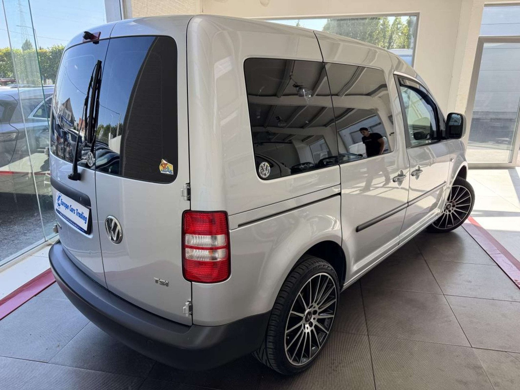 Volkswagen Caddy 1.2 TSI 85CH GPS CAMÉRA GAR 12M, Autos, 1197 cm³, 63 kW, Entreprise, Boîte manuelle