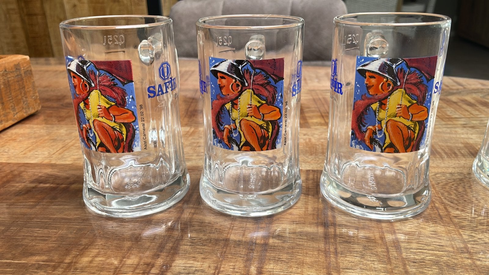 Bier glazen aalst carnaval van 1998 en 1999, Enlèvement, Comme neuf
