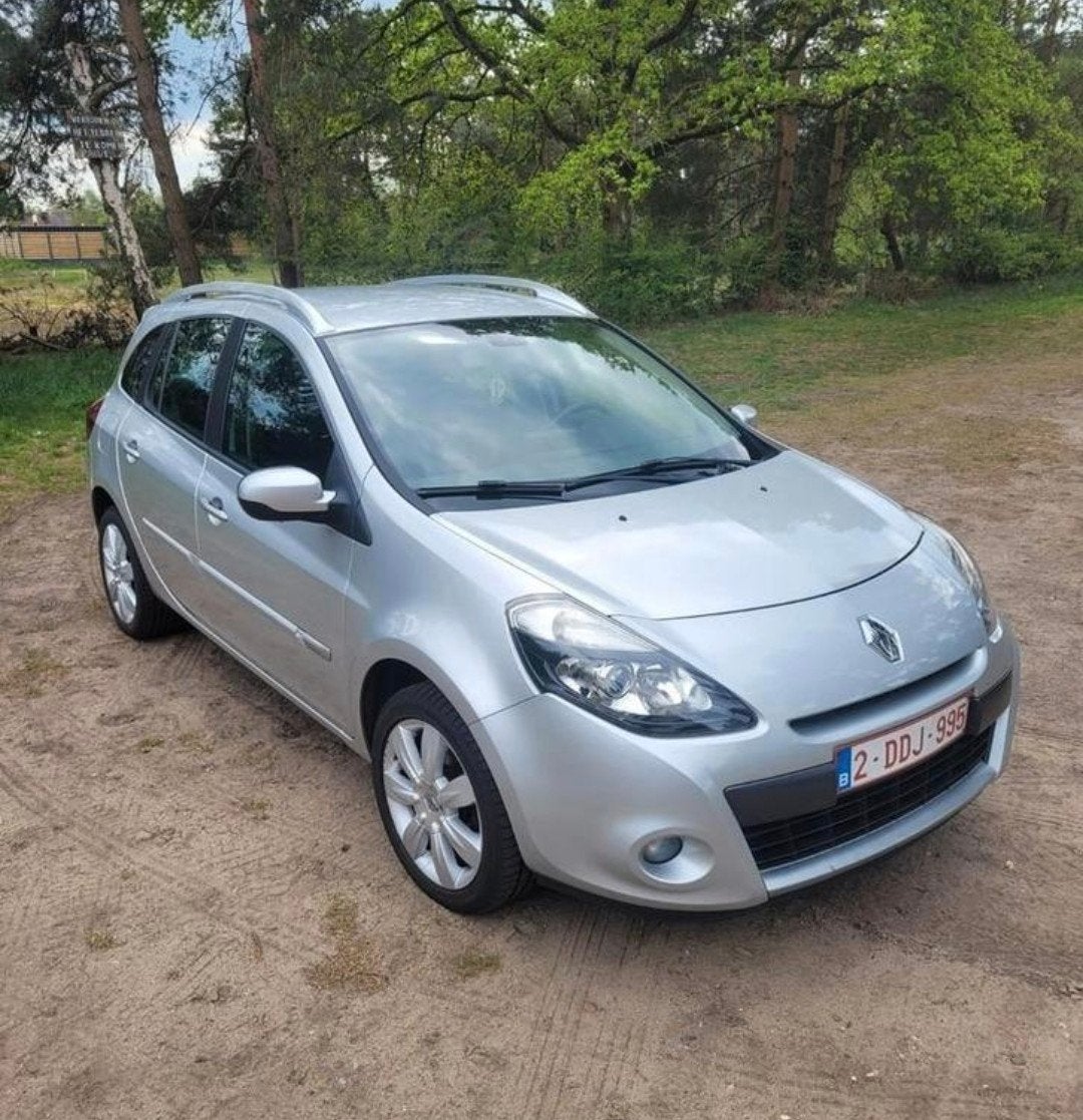 Renault clio 3 1.2 essence Euro5 Prêt à l'immatriculation, Achat, Boîte manuelle, Noir, Capteur de lumière