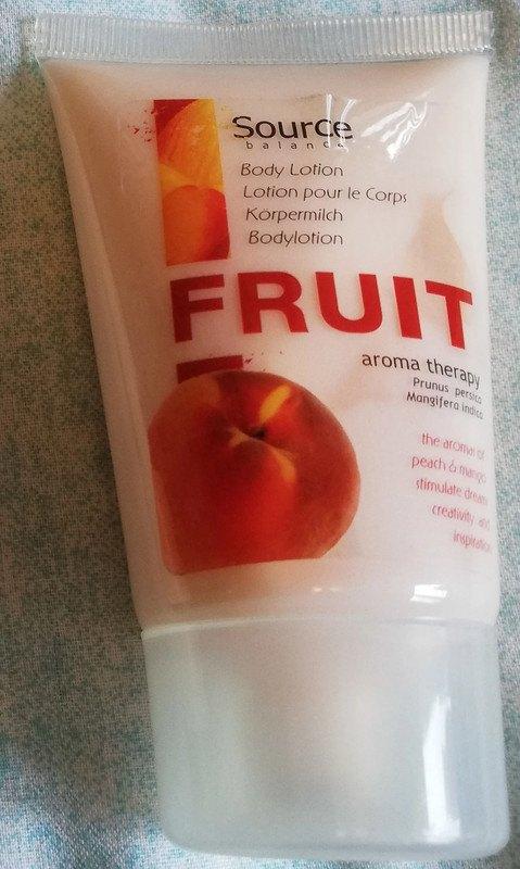 Lotion pour le corps Fruit Neuf !, Bijoux, Sacs & Beauté, Enlèvement ou Envoi, Neuf, Body lotion, Crème ou Huile