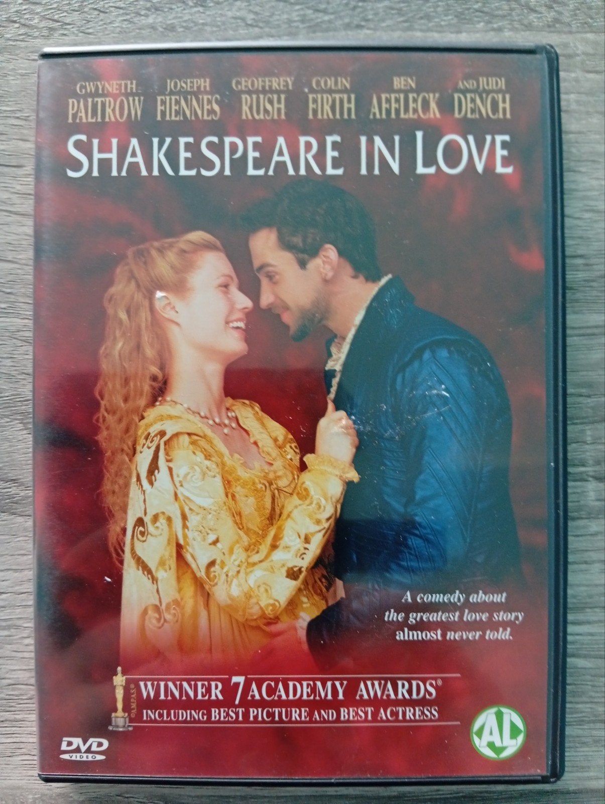 DVD de comédie Shakespeare in Love Gwyneth Paltrow, CD & DVD, DVD | Comédie, Allemand, Comédie romantique, Enlèvement ou Envoi