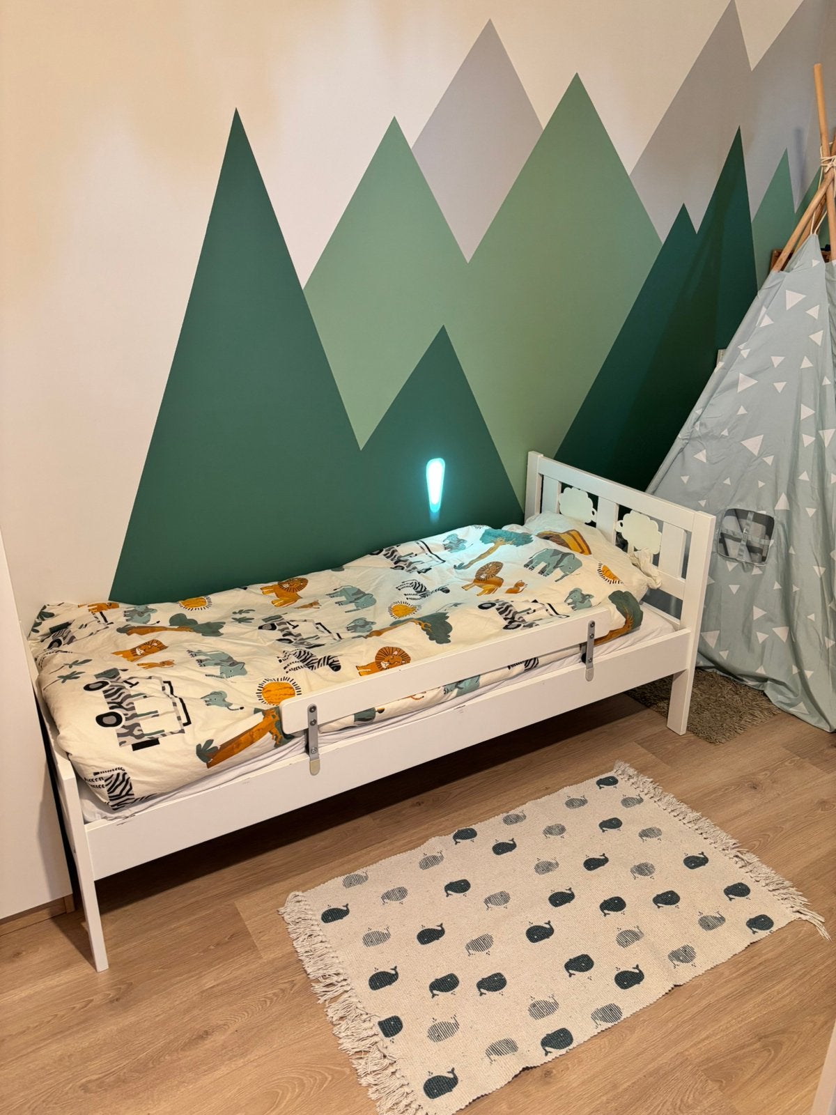 Kritter peuterbed + hoeslaken + matras + matrasbeschermer, Ophalen, Gebruikt, Matras