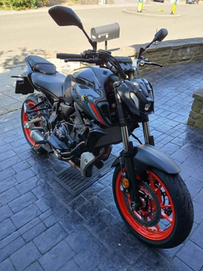 YAMAHA MT07 - 2021 - 4216 KM, Motoren, Motoren | Yamaha, Particulier, Naked bike, 12 t/m 35 kW, 2 cilinders, Minimaal motorrijbewijs A2