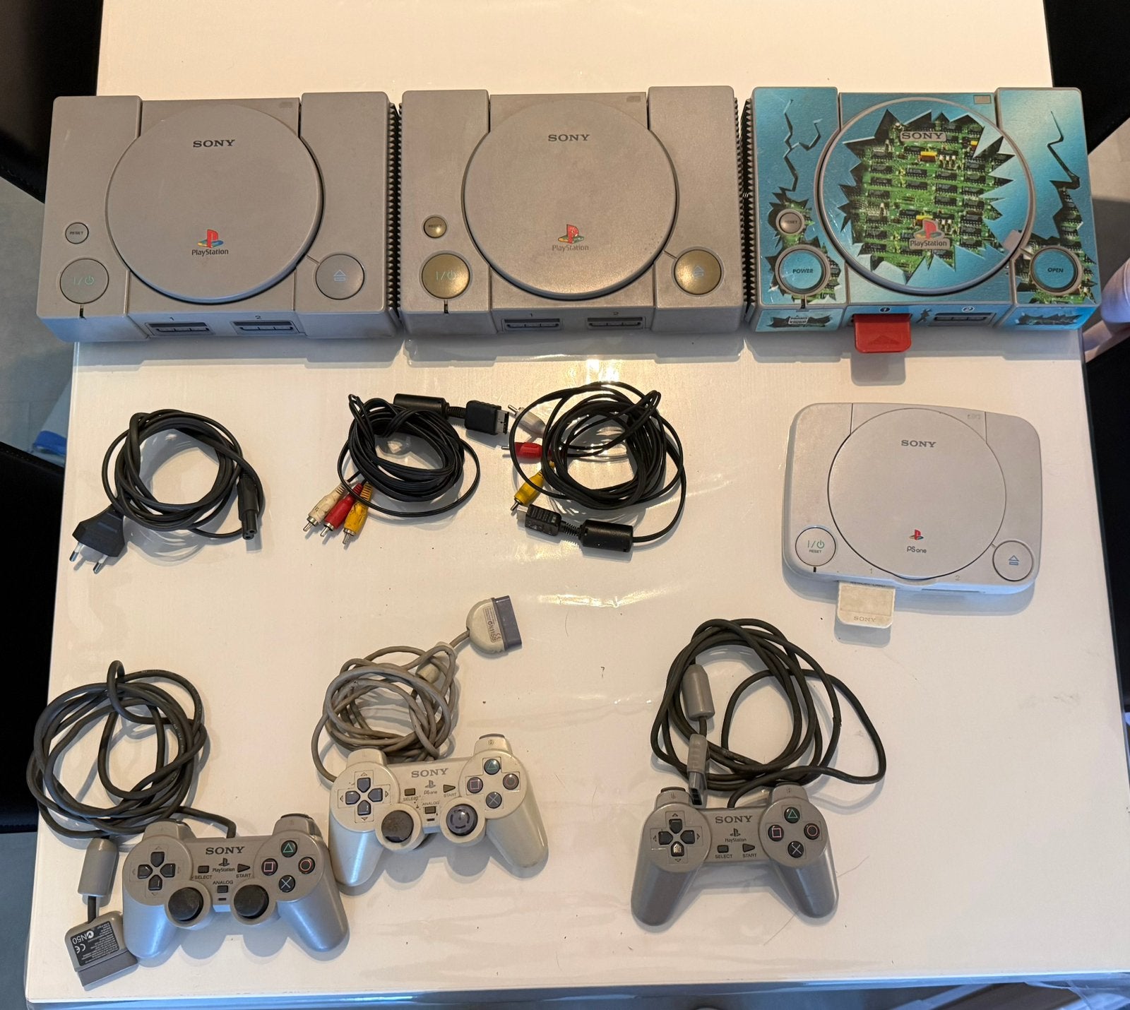 Playstations 1 & Ps One, Informatique & Logiciels, Pc & Câble réseau, Enlèvement, Comme neuf