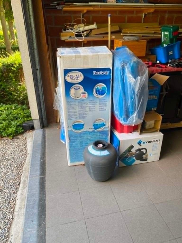 Intex zwembad met zandfilterpomp diameter 3.66m x 1.22m diep, Tuin en Terras, Zwembad-toebehoren, Ophalen, Gebruikt, Ladder