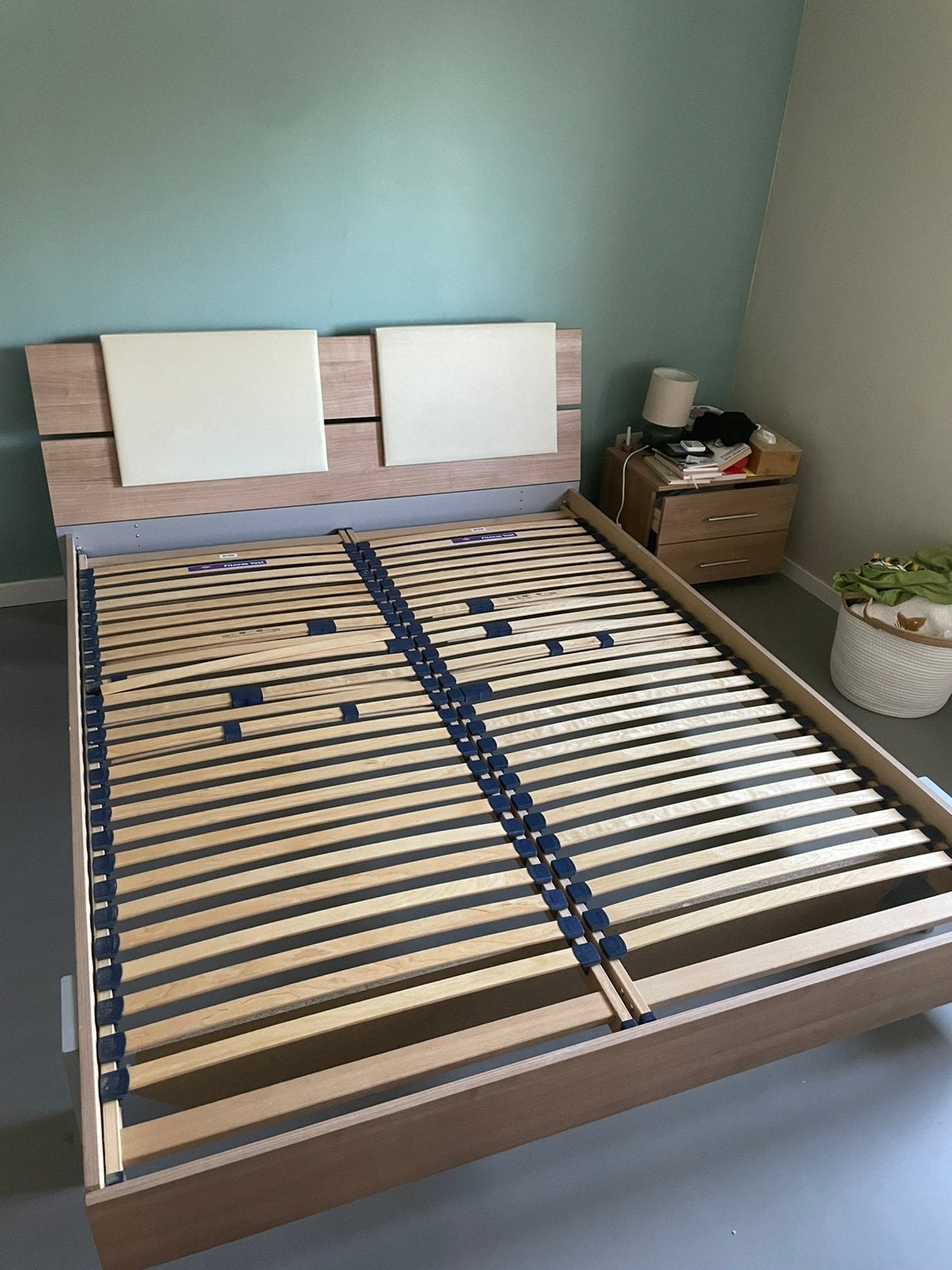 Bed 160x200, Huis en Inrichting, Ophalen, Gebruikt, Bruin, Tweepersoons