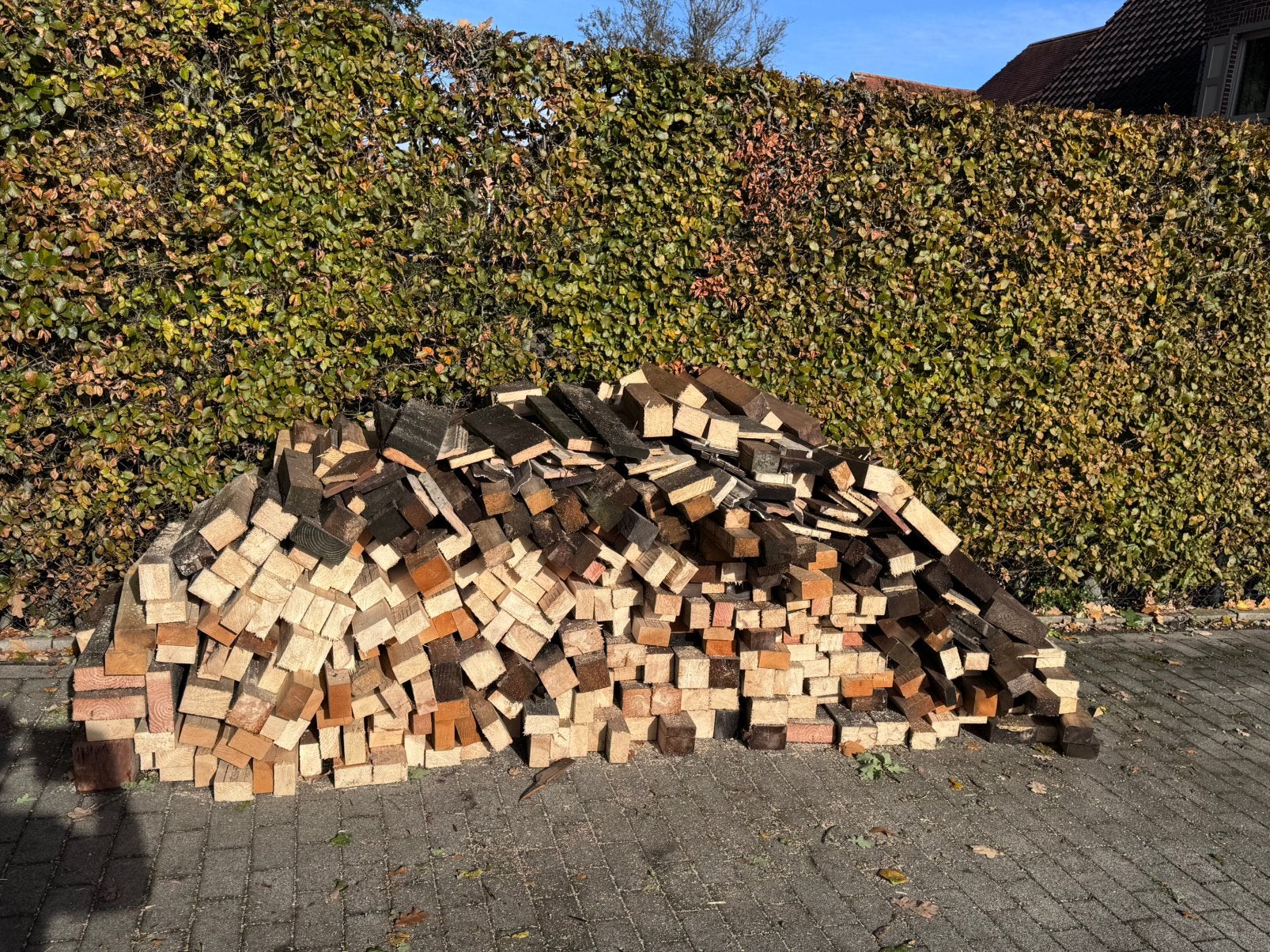 +- 2,5 mètres cubes de bois de chauffage, Moins de 3 m³, Enlèvement, Autres essences de bois, Bûches