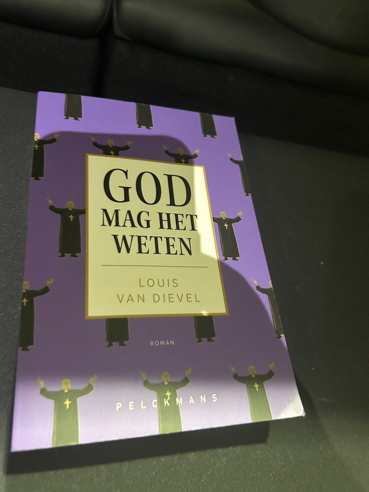 Boek Louis Van Dievel - “God mag het weten”, Boeken, Ophalen, Nieuw, Christendom | Katholiek