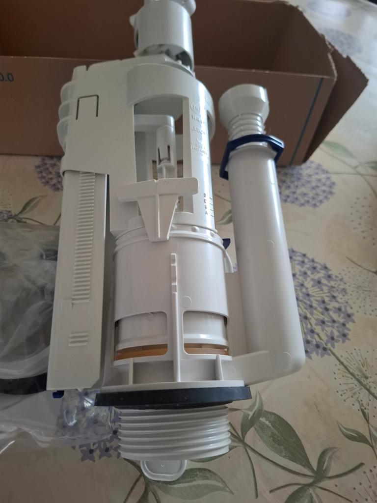 Geberit vlotterkraan mer universeel vervangingsmechanisme, Doe-het-zelf en Bouw, Ophalen