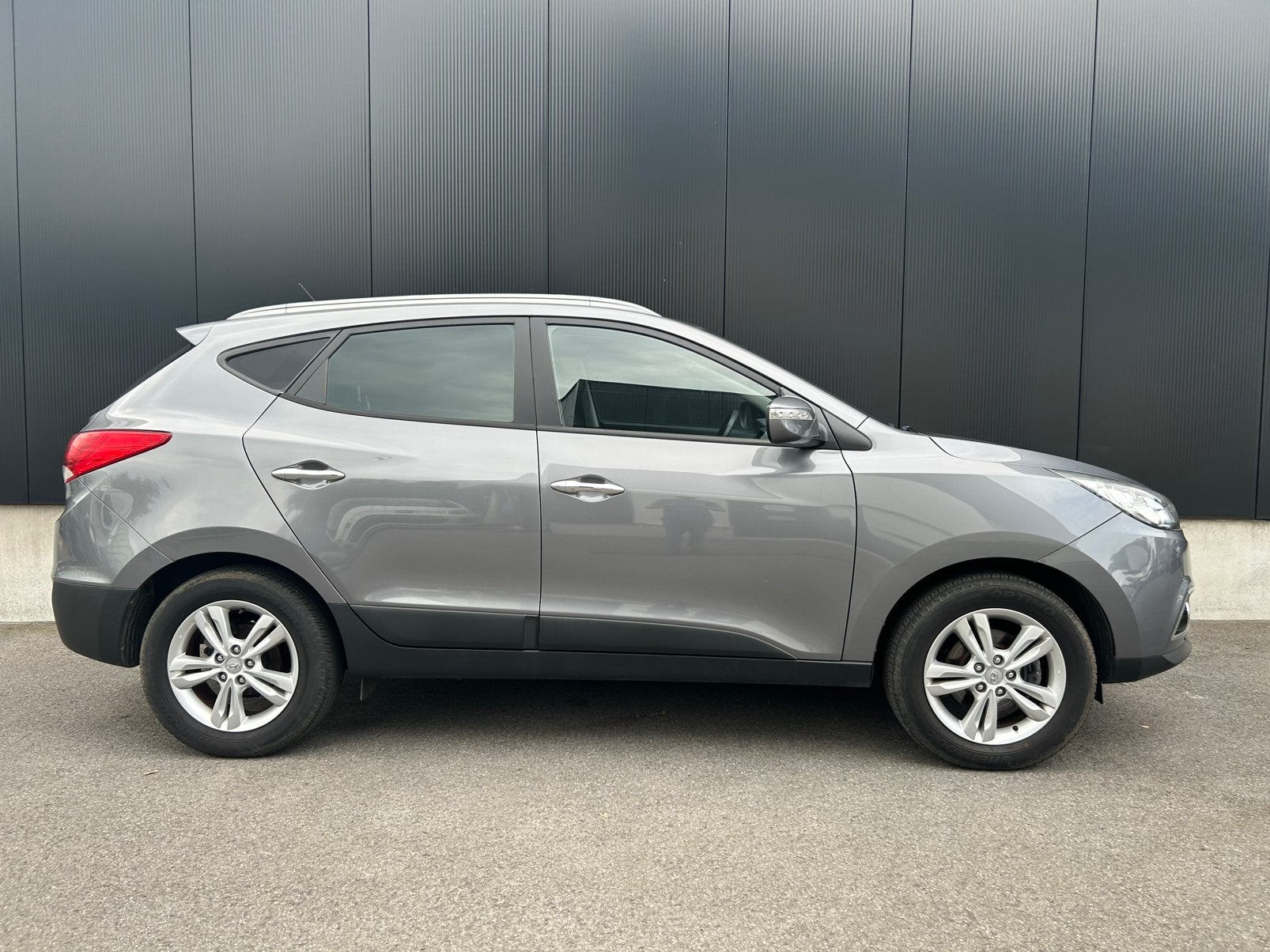 Hyundai IX35 1.6i / 77000km / 1ste eigenaar, Autos, Cuir, Euro 5, Achat, Electronic Stability Program (ESP)