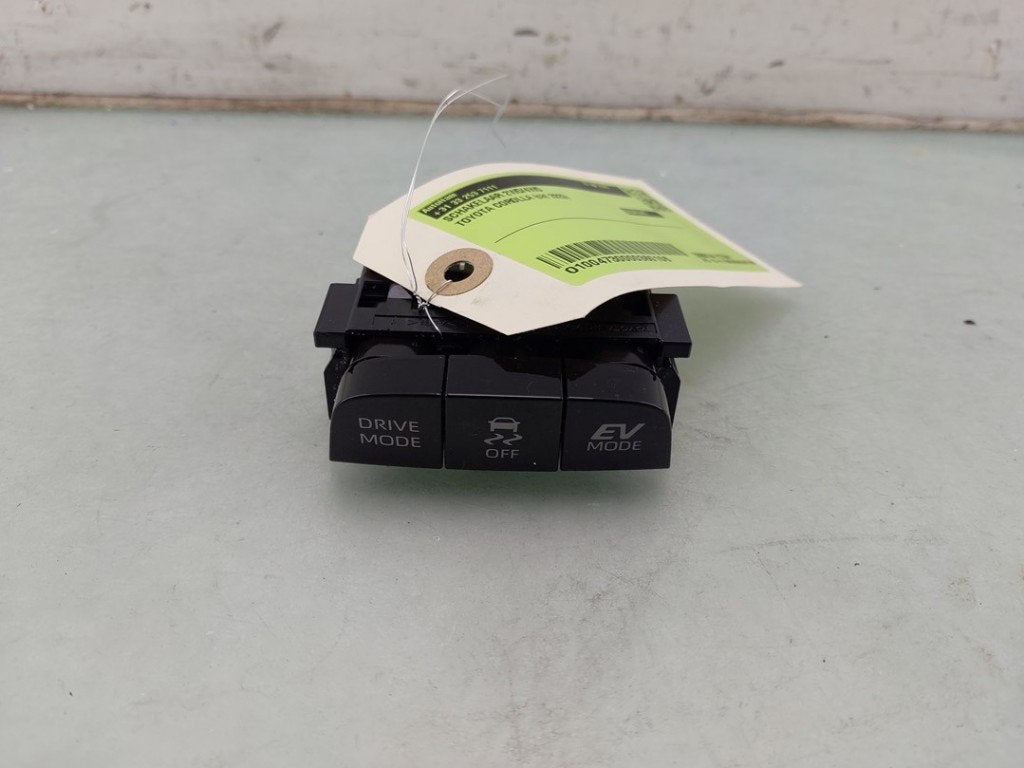 COMMUTATEUR Toyota Corolla Cross (01-2020/-) (|8497012380|), Dhr. J. Ham, Administratie@autoham.nl, Toyota, Utilisé