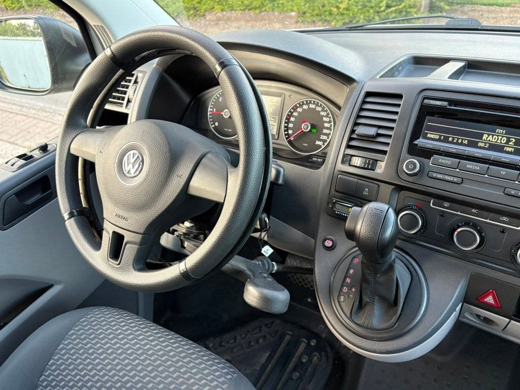 ♿️️Volkswagen Transporter 2.0TDI DSG Rolstoellift Zelfrijder, Auto's, Automaat, Euro 5, Monovolume, Bedrijf