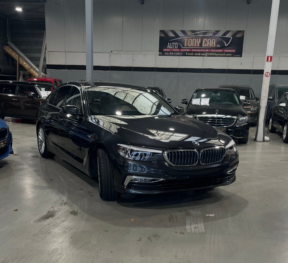 Bmw 530e luxury line, Cuir, Entreprise, Entretenue par le concessionnaire, Berline