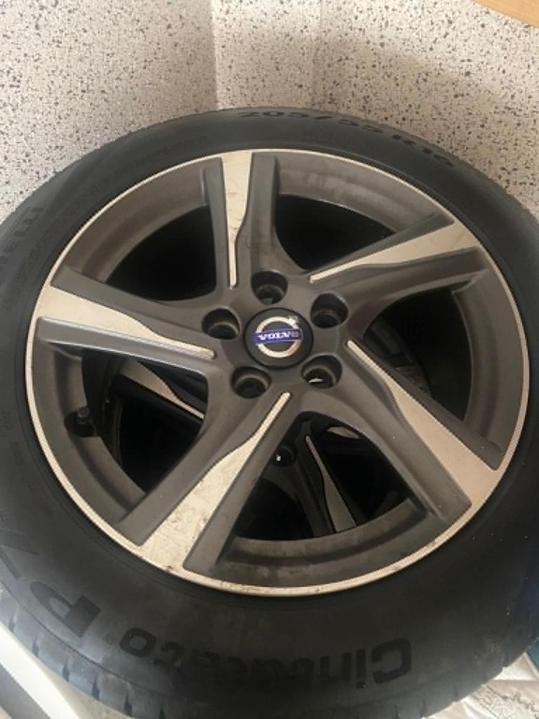 4 Velgen volvo 40, Autos : Pièces & Accessoires, Pneus & Jantes, Jante(s), Utilisé, Enlèvement