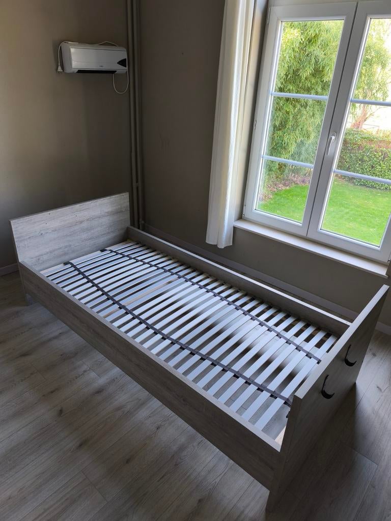 Une lit 1 personne cosy solide 90x200cm, Ophalen, 200 cm