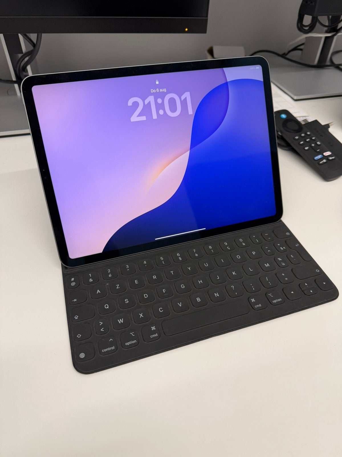 Ipad pro 11 inch 2020 , 256gb , met apple type cover, Computers en Software, Apple iPads, Ophalen, Zo goed als nieuw, 11 inch