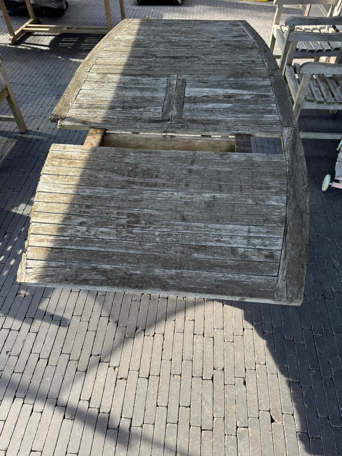 Tafel in hout, Ophalen, Gebruikt, Hout